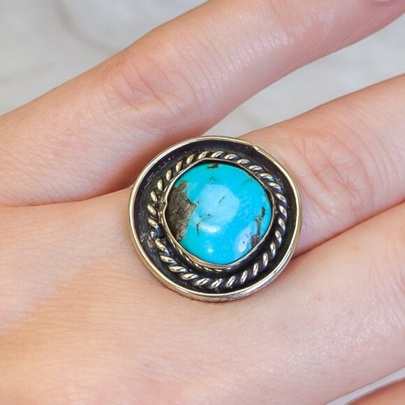 Vintage Sterling Turquoise Coin Ring – Southwest Style, Size 4.25 - Picture 1 of 4